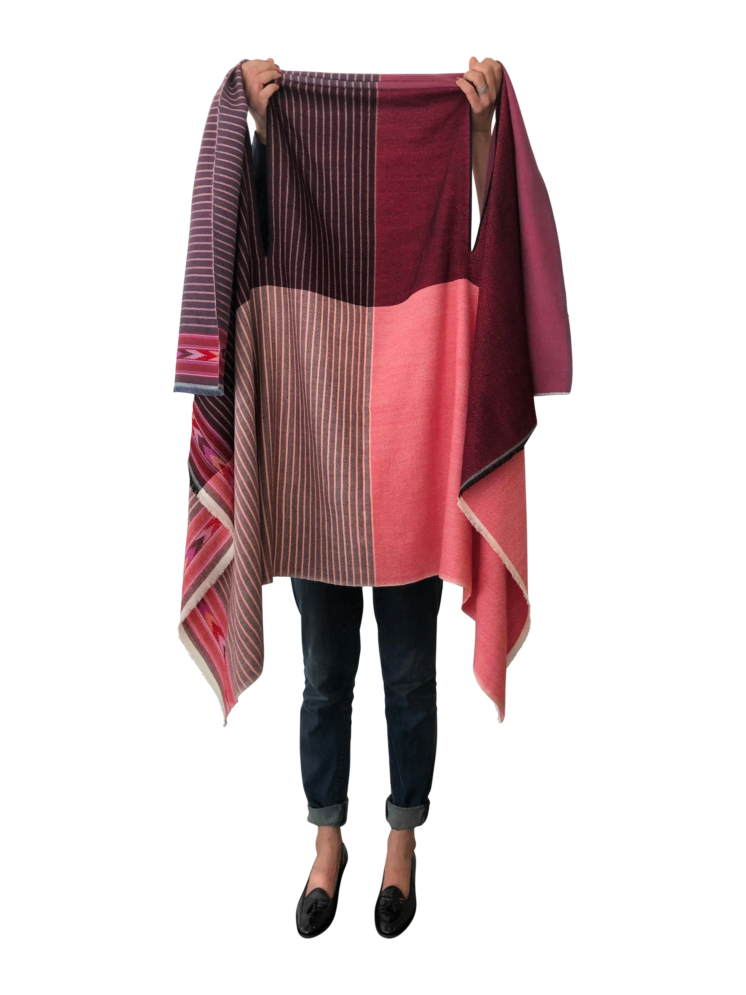 JULAHAS  Light Wool Cape Fusion Red Plus