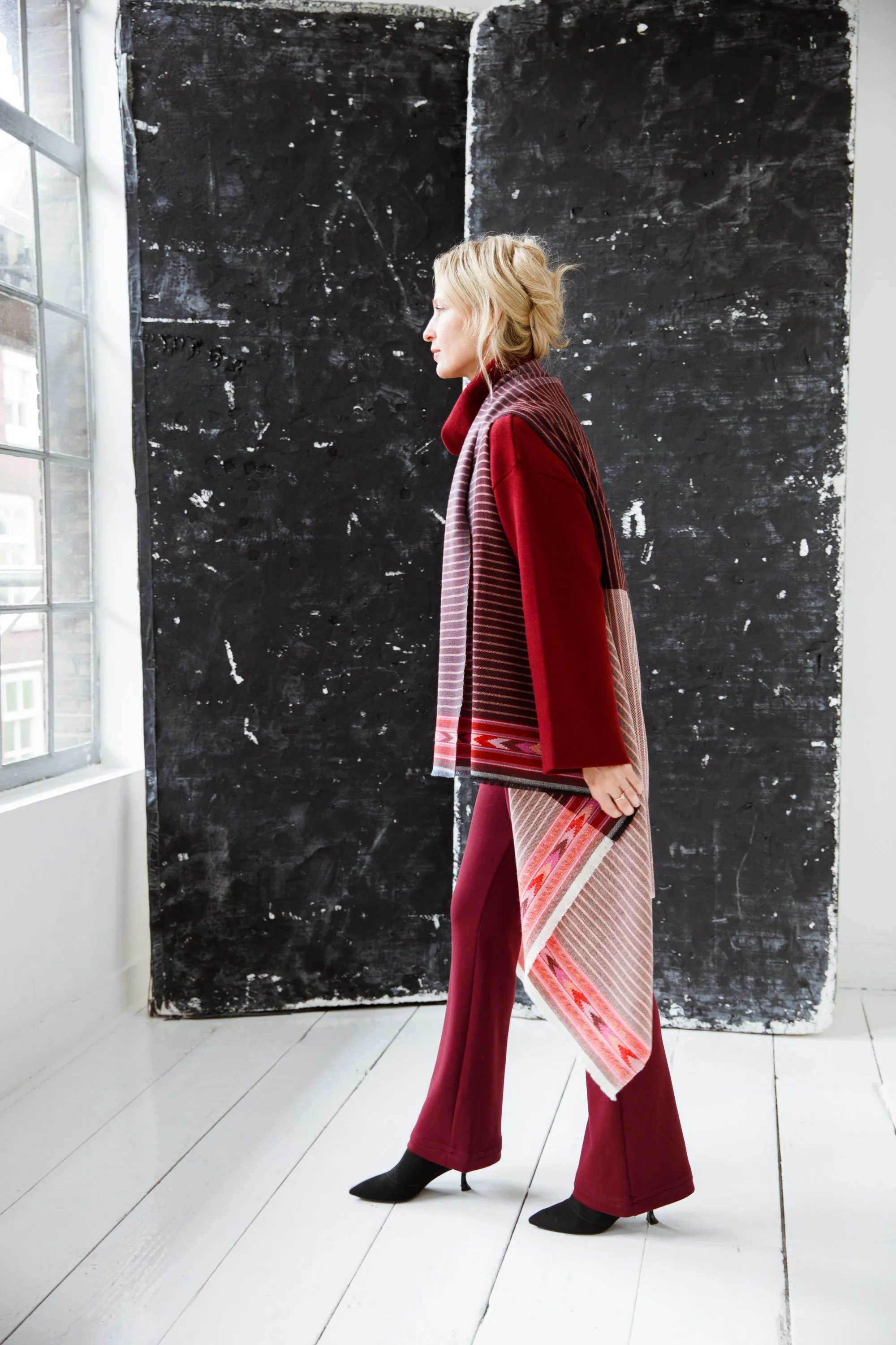 Light Wool Cape Fusion Red