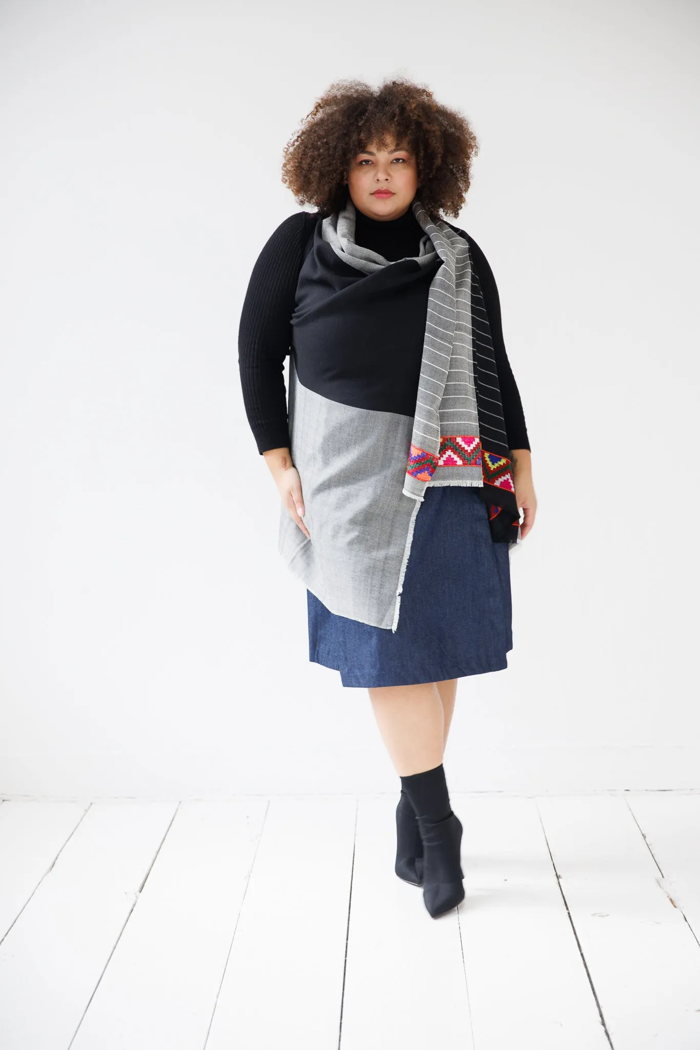 NEW! JULAHAS  Light Wool Cape Fusion Patti