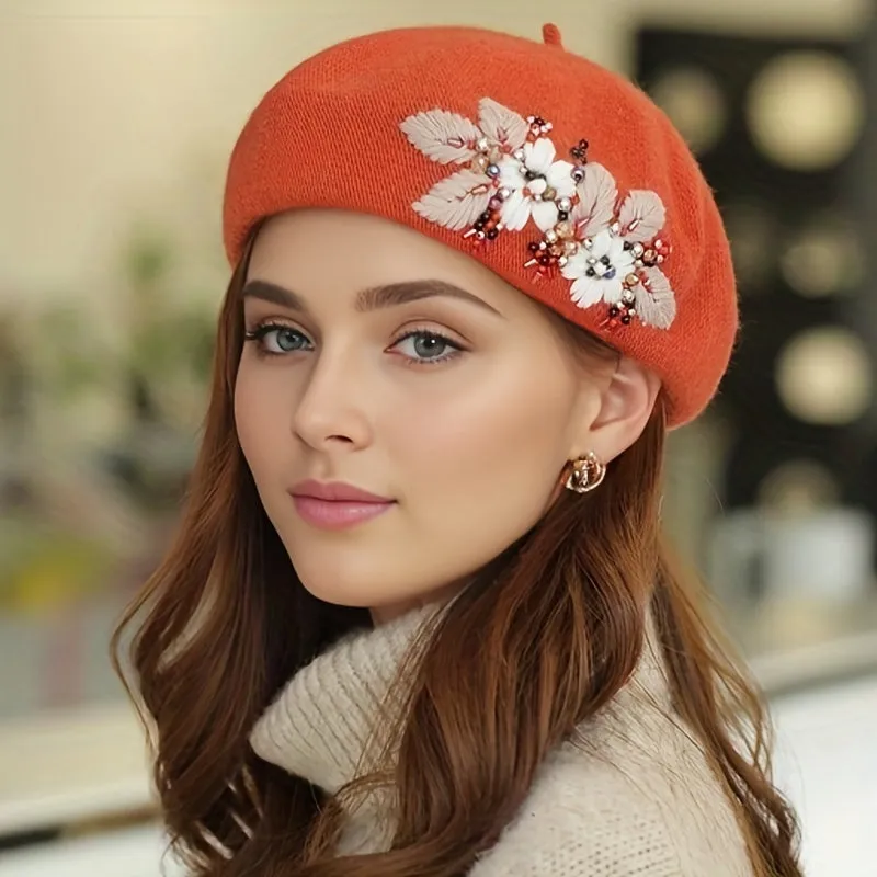 Stylish Wool Beret Hat - Embroidered, Packable, Elastic, and Classic Design for Urban Women - Elegant Painter Cap