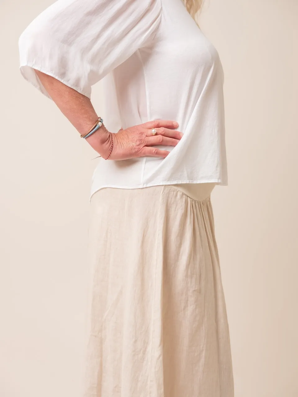 Transit Parch Viscose Insert Tee in white