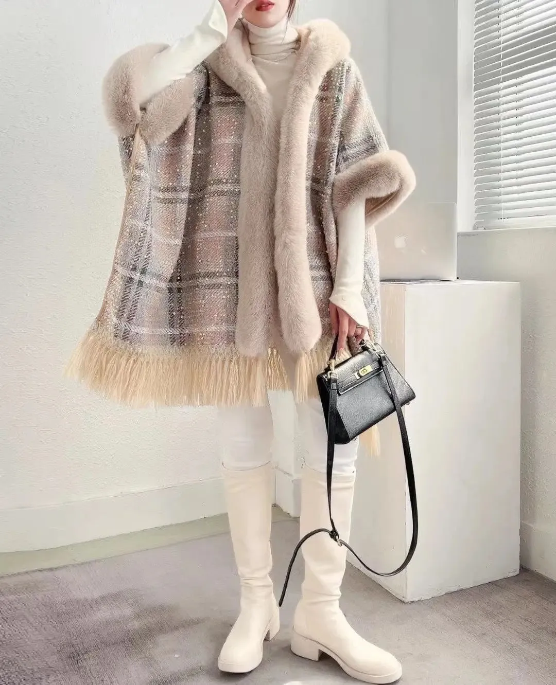 Winter Poncho Shawl Cloak Faux Fur Collar  Loose Cape  Streetwear Coats